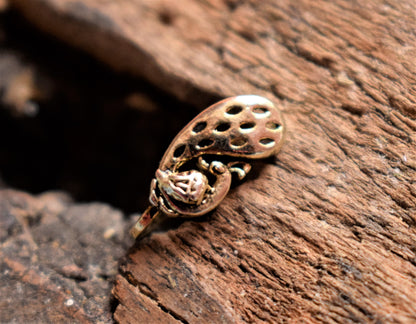 Matt Gold Peacock Nose Push Pin