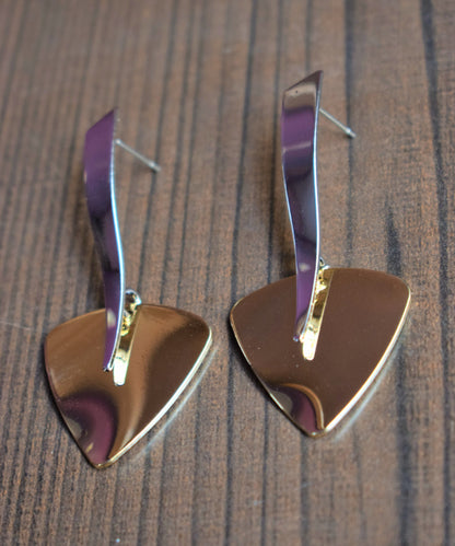 Arrow Head Dual Tone Earrings - GlitterGleam