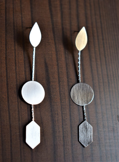 Long Tulip Earring - GlitterGleam