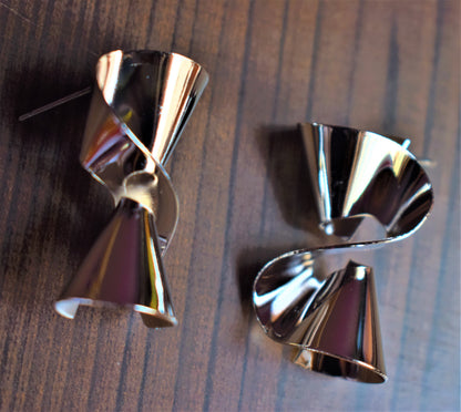 Silver Twisted Hourglass Earrings - GlitterGleam