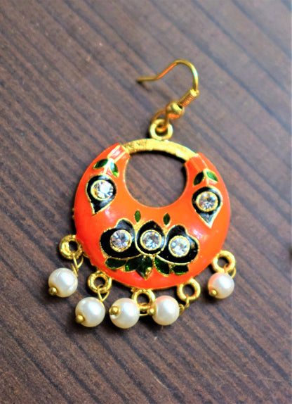 Kundan and Pearl Small Chandbaali - GlitterGleam