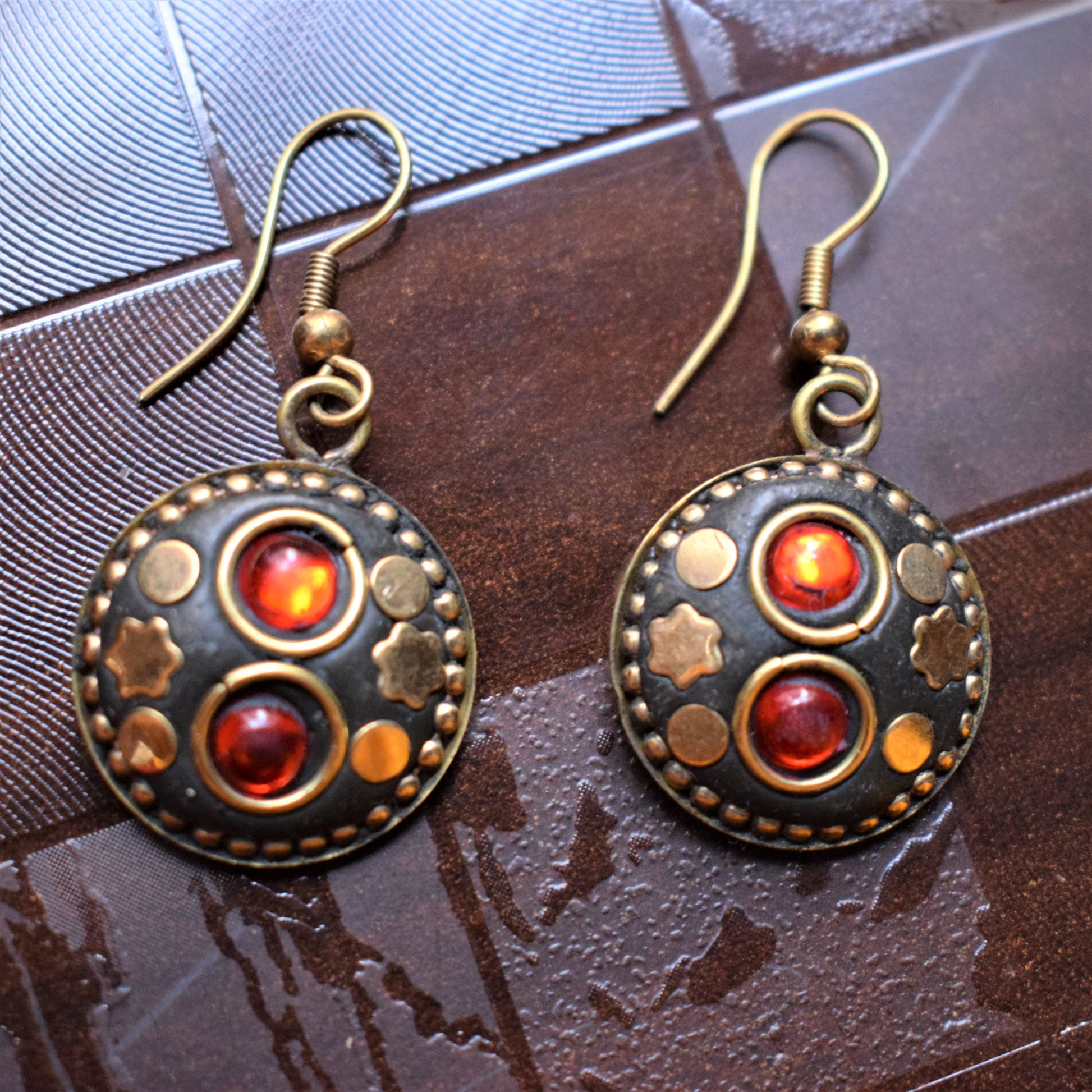 Circular Tibetan Gemstone Danglers - GlitterGleam