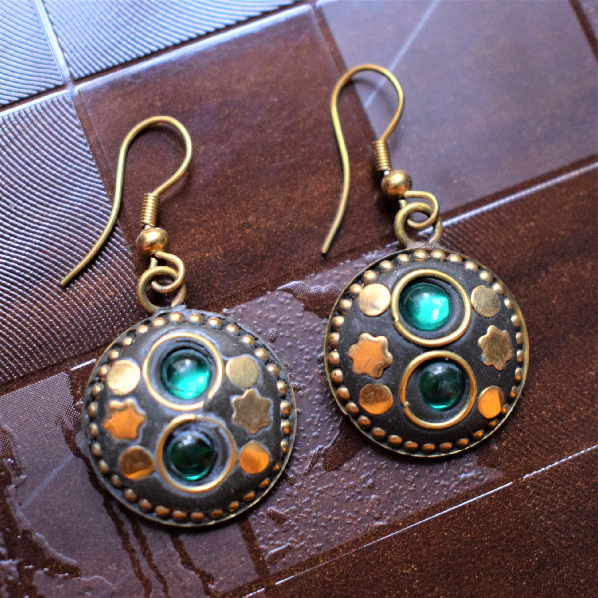 Circular Tibetan Gemstone Danglers - GlitterGleam