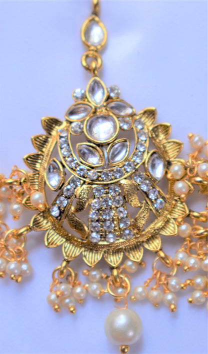 Kundan and Pearl Golden Earring and Maang Tikka Set - GlitterGleam