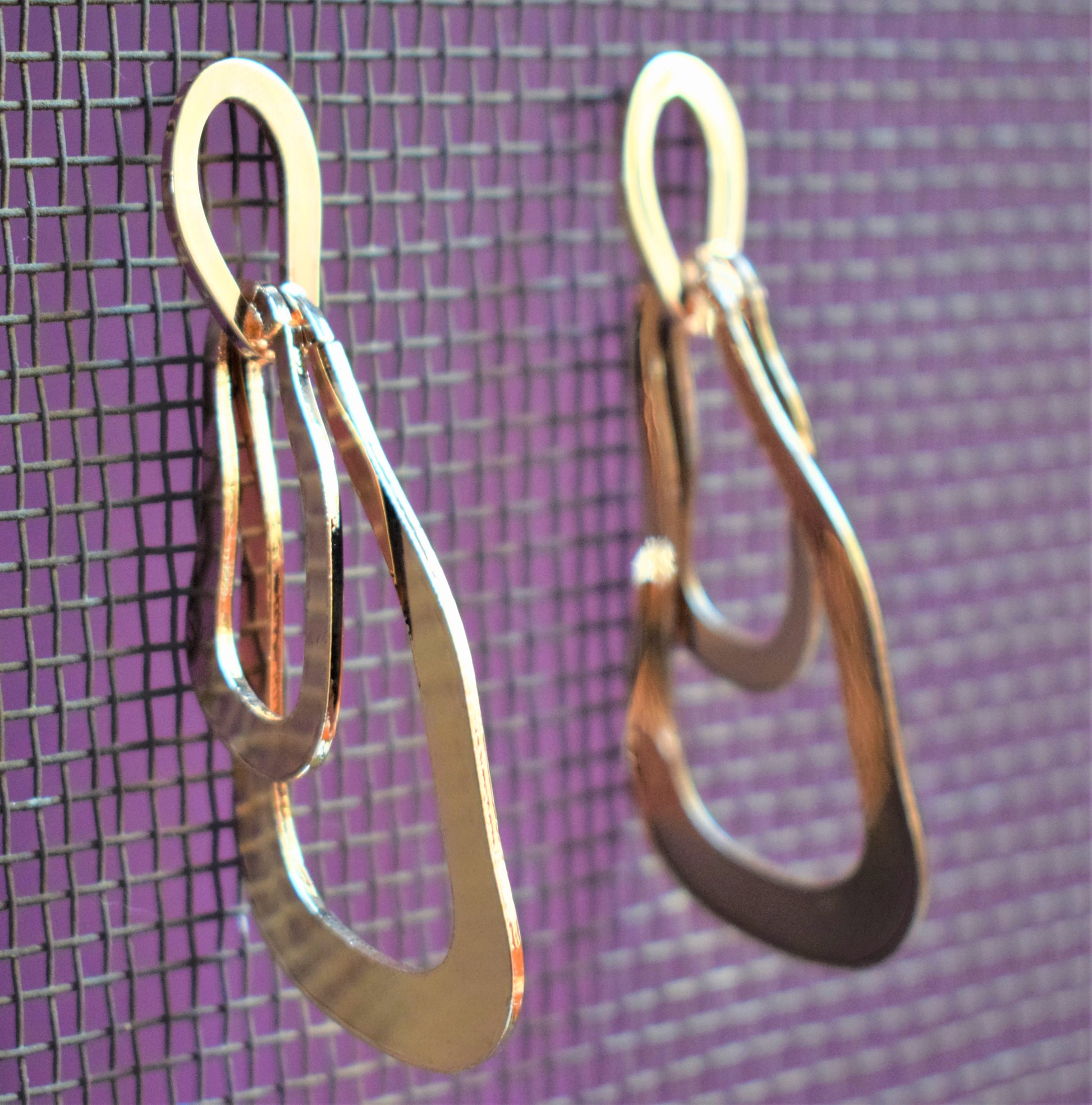 Asymmetrical Tangled Earrings - GlitterGleam