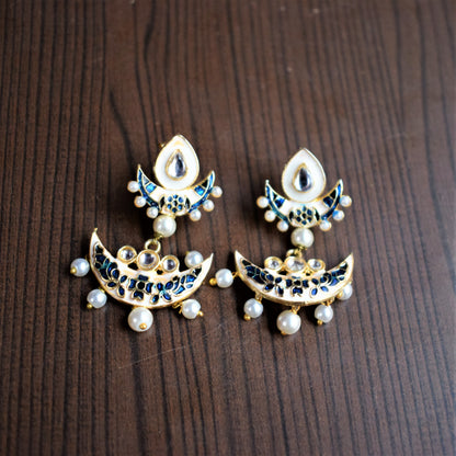 Small Kundan and Meenakari Pearl Chandbali Earrings - GlitterGleam