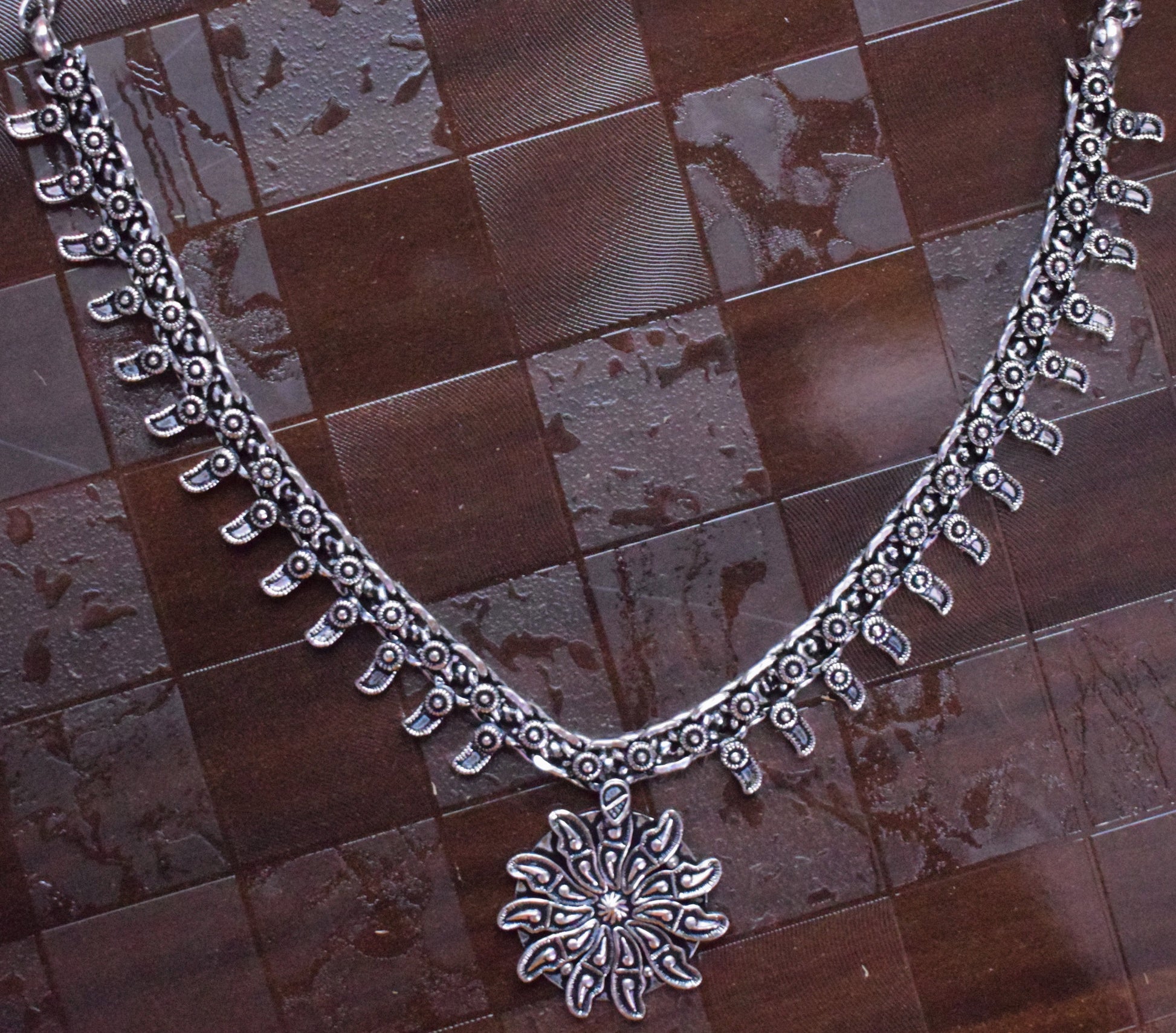 German Silver Choker Necklace with Pendant - GlitterGleam