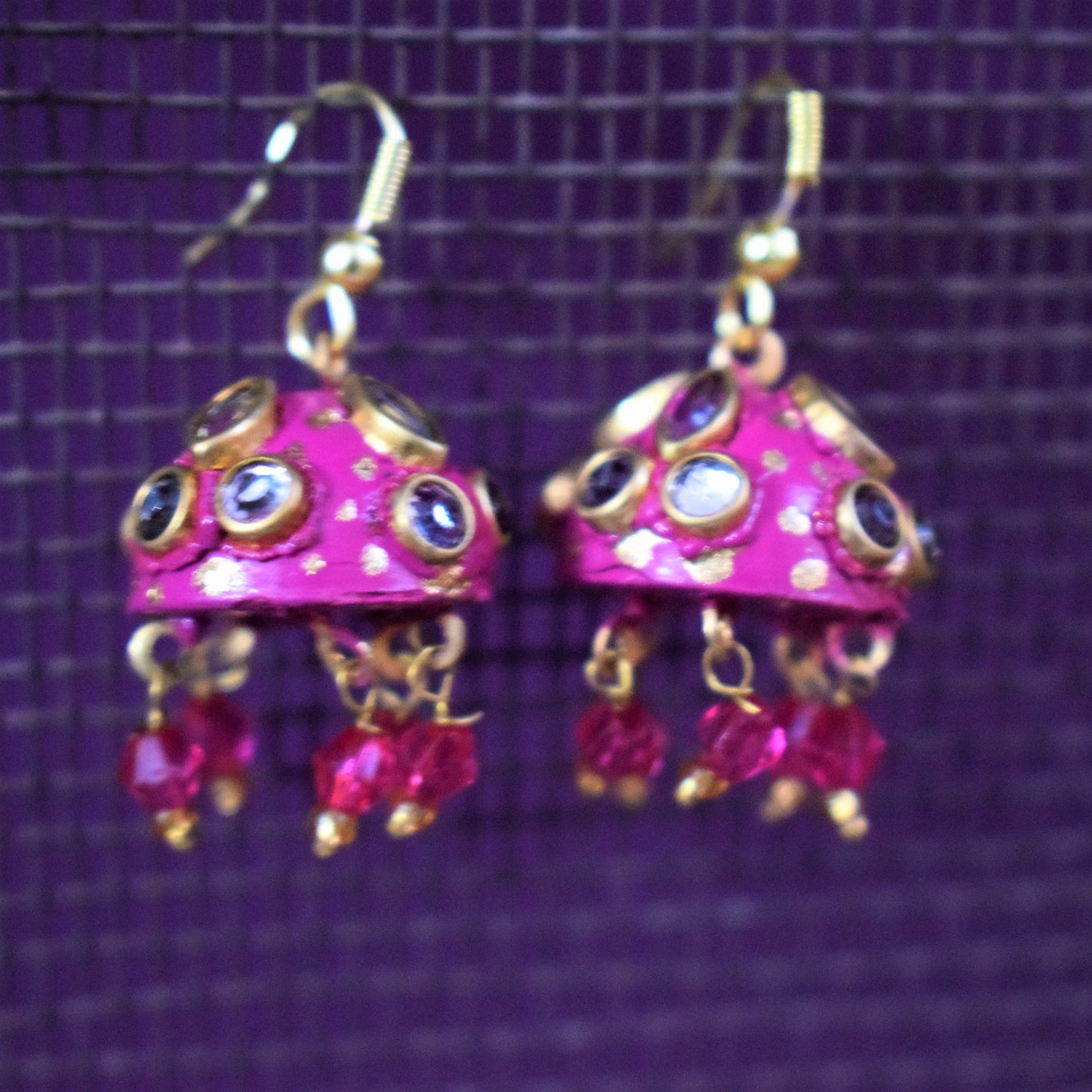 Small Rajasthani Kundan Jhumki with Beads - GlitterGleam