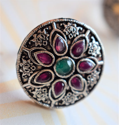 Flower Gemstone Finger Ring - GlitterGleam