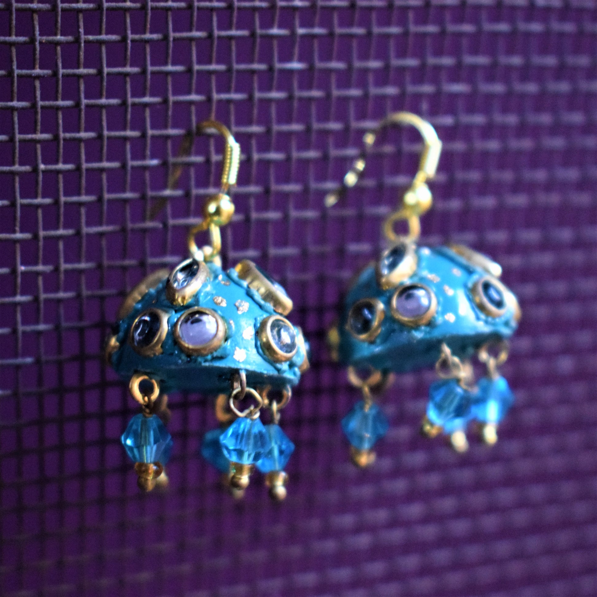 Small Rajasthani Kundan Jhumki with Beads - GlitterGleam