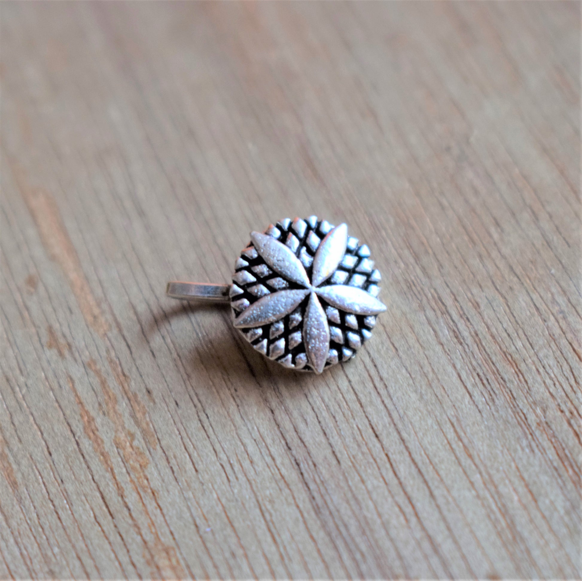 German Silver Oxidized Floral Tulip Nose Push Pin - GlitterGleam