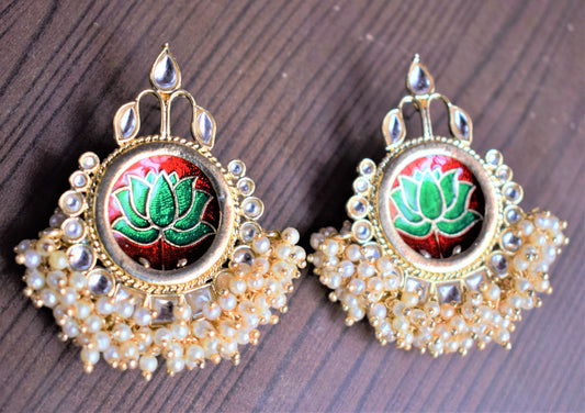 Lotus Kundan Pearl Stud Earring - GlitterGleam