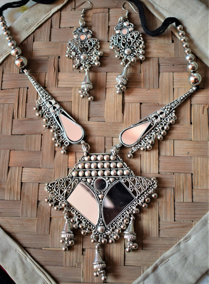 Large Mirror Pendant Thread Necklace with Earrings - GlitterGleam
