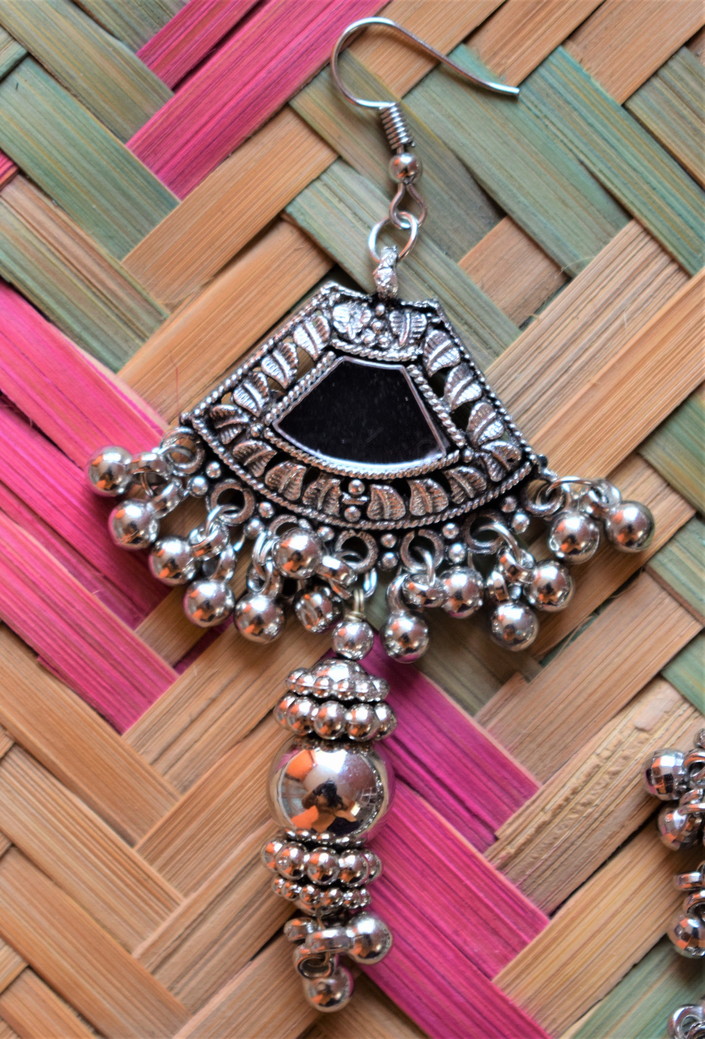 Designer German Silver Traditional Mirror Beaded Mirror Thread Necklace Earring Set - GlitterGleam
