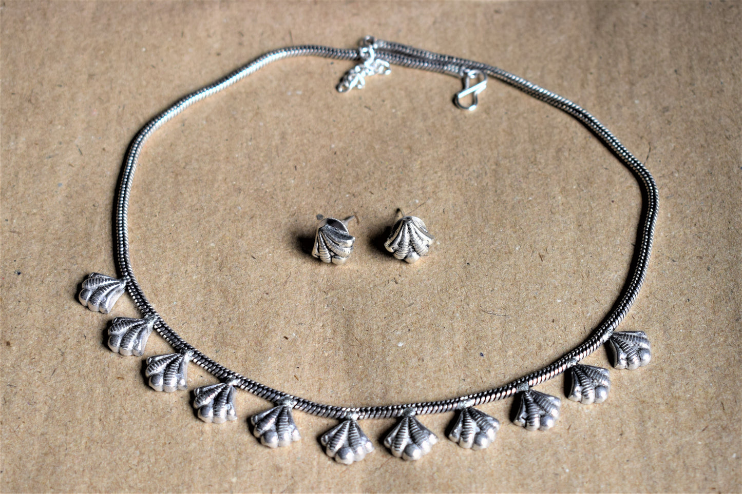 Silver Choker Necklace with Stud Earrings - GlitterGleam