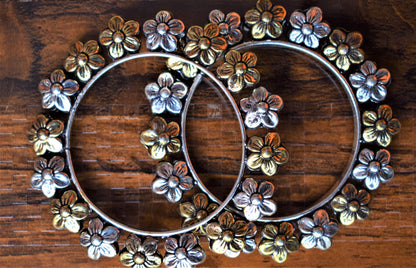 Designer Golden and Silver Floral Kangan (2 Bangles Set) - GlitterGleam