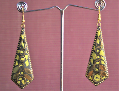 Tibetan Style Chandelier Earring - GlitterGleam