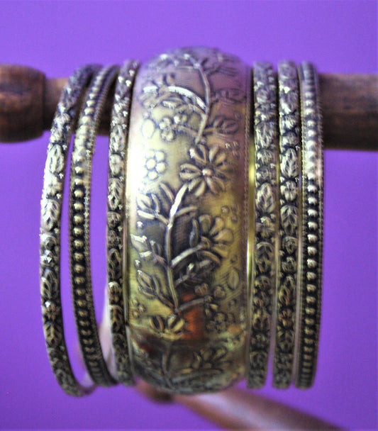 Golden Oxidized Kada with Bangles - GlitterGleam