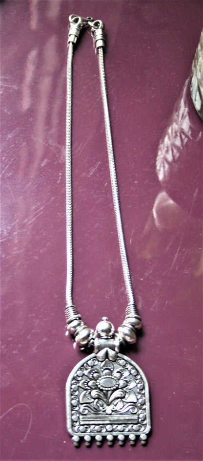 Silver Oxidized Floral Carving Pendant Necklace - GlitterGleam