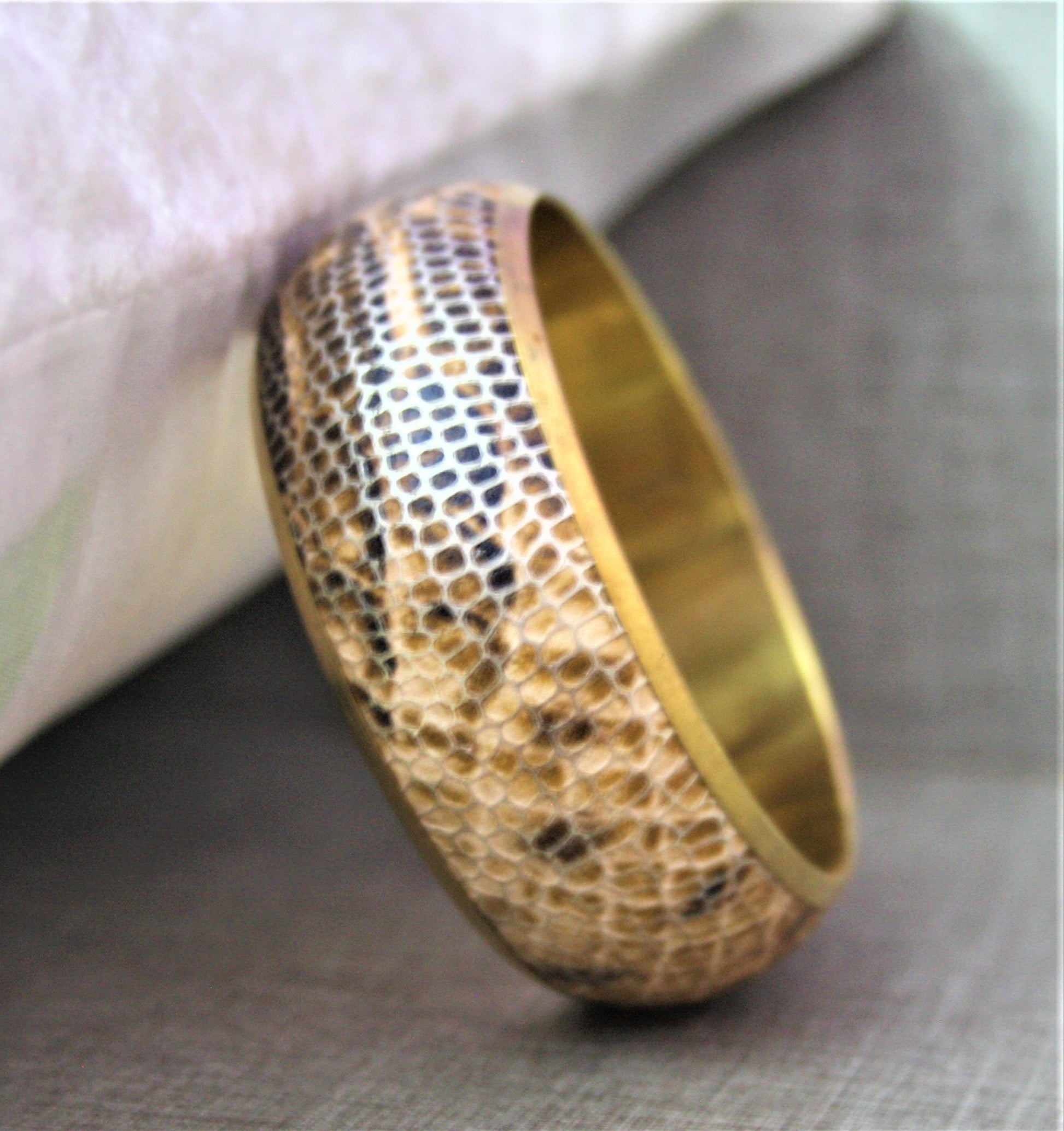 Snake Stripe Kada - GlitterGleam