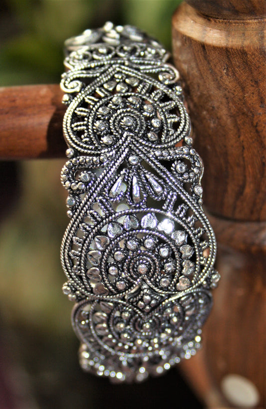 Silver Oxidized Open Brace Kada - GlitterGleam