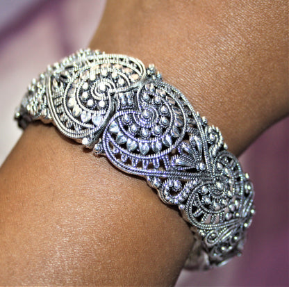 Silver Oxidized Open Brace Kada - GlitterGleam