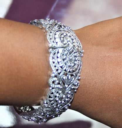 Silver Oxidized Open Brace Kada - GlitterGleam
