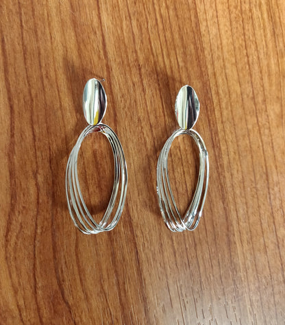 Loop Dangle Drop Earring - GlitterGleam