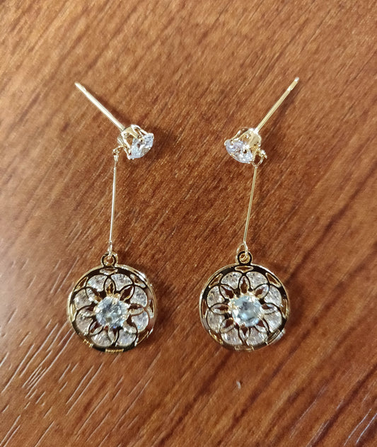 Floral AD Earring - GlitterGleam